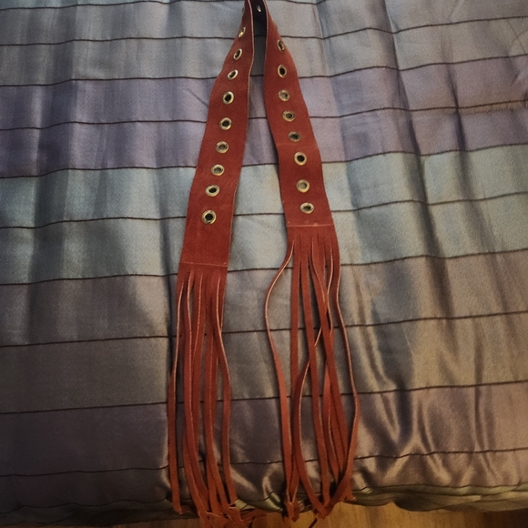 Vintage 1970s Suede Stylish Red Fringe Belt - Picture 1 of 3